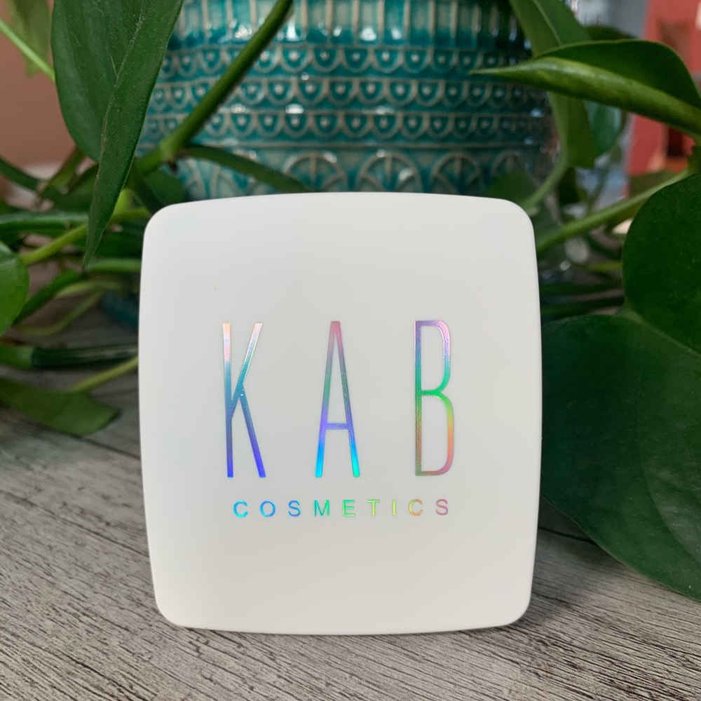 Glow powder